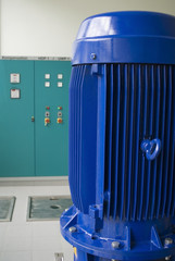 ein Elektromotor (Pumpe)