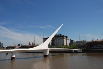 ala de mujer