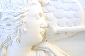 statua