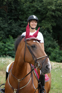 Ragazza a cavallo