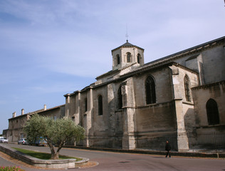 Fototapeta na wymiar Eglise fortifiée