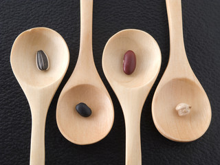 cucharas y legumbres