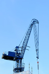 Fototapeta na wymiar Blue construction crane