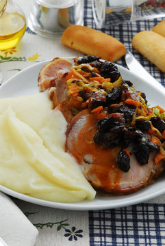 Arrotolato di maiale alle prugne - Secondi di carne del Veneto