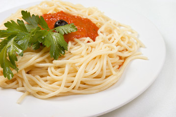 Spaghetti with tomato sauce