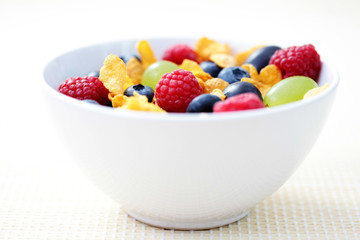 corn flakes with fruits