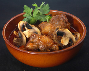 lamb's tail with mushroom sauce
