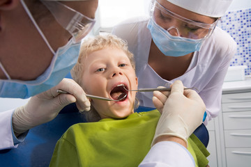 Inspection of oral cavity