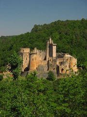 Fototapeta na wymiar Château de Bonaguil, Vallées du Lot et Garonne