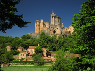 Fototapeta na wymiar Castle Bonaguil Doliny Lot et Garonne