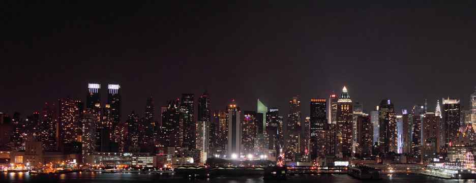 Fototapeta New York - Night skyline