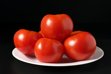 Tomatoes on plate