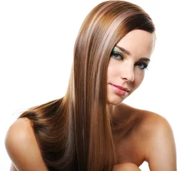 smiling woman with straight long hair
