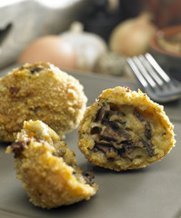 potato and mushroom balls