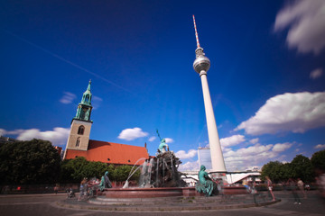 Berlin Alexanderplatz Neptunbrunnen