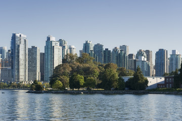 Fototapeta na wymiar Vancouver Cityscape with Deadmans Island