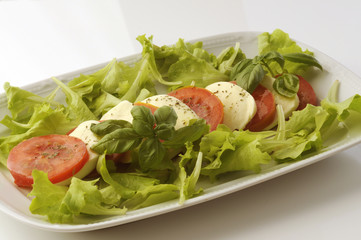 Insalata caprese e radicchio - Antipasti della Campania