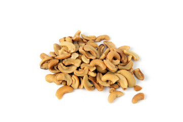 Noix de cajou sur fond blanc
