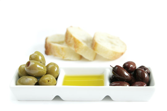 Olives, oil and bread