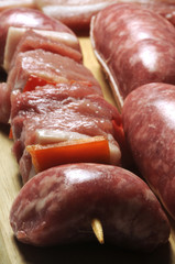 Spiedino di carne cruda