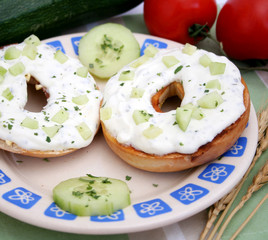 bagels mit kräterquark
