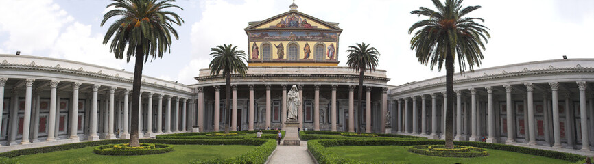 Obraz premium Rome - san paolo fouri le mura