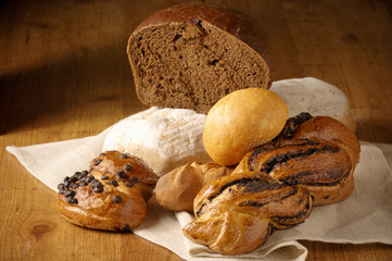 Assorted bread