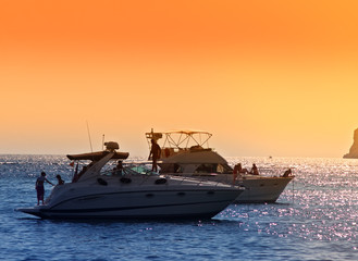 Fototapeta na wymiar Zachód słońca w Morzu Adriatyckim