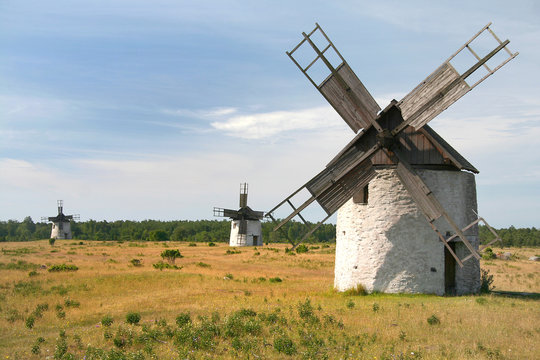 Historische Windmühlen auf der Insel Fanö, Gotland (Schweden)