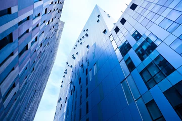 Foto op Plexiglas Underside view to new skyscraper © Denis Babenko