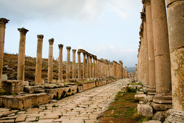 antike Säulen in den Ruinen von Gerasa, Jordanien