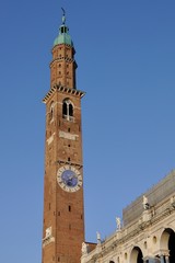 vicenza torre bissara piazza signori orologio lunario palladio