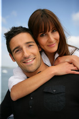 Obraz premium Portrait d'un homme et d'une femme souriants