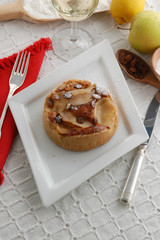 Torta alle mele e uvetta - Dolci del Trentino Alto Adige