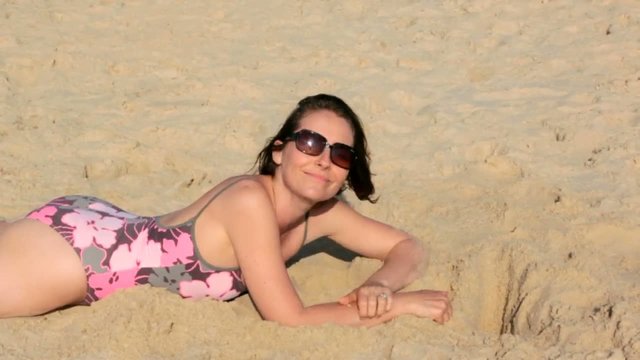 dessiner un coeur dans le sable