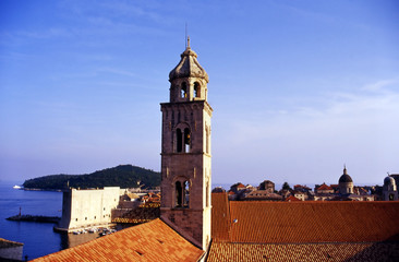 Fototapeta na wymiar Dubrovnik campanile, Croazia, Patrimonio dell'UNESCO