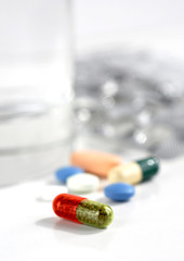 medizinische versorgung - tabletten
