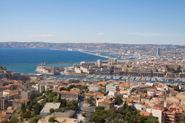Fototapeta na wymiar Rooftop view of Marseille, France