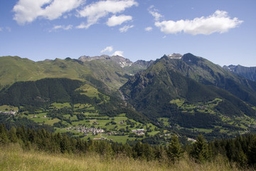 Naklejka premium montagna