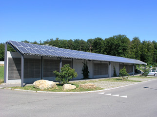 Solarzellen Überdachung