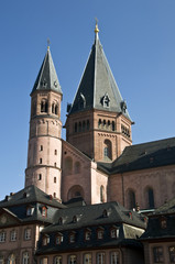 Fototapeta na wymiar Katedra Mainz, Niemcy