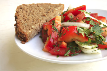 tomato salad and rye bread