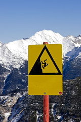 Vorsicht Absturzgefahr