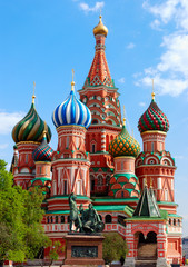 Fototapeta na wymiar St.Basil 's Cathedral na Placu Czerwonym w Moskwie