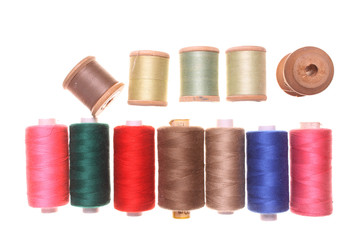 Fototapeta na wymiar Sewing thread reel
