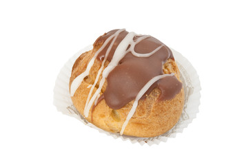 nut cream puff pastry