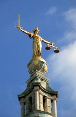 Fototapeta premium Scales Of Justice (Lady Of Justice) Old Bailey,