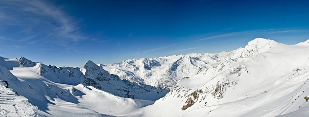 Winterpanorama am Stubaier Gletscher