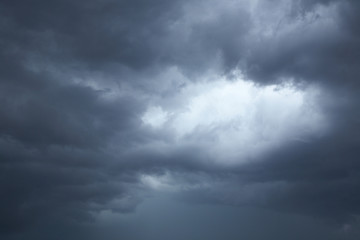 Obraz premium 雨雲