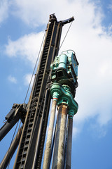 ボーリングマシン